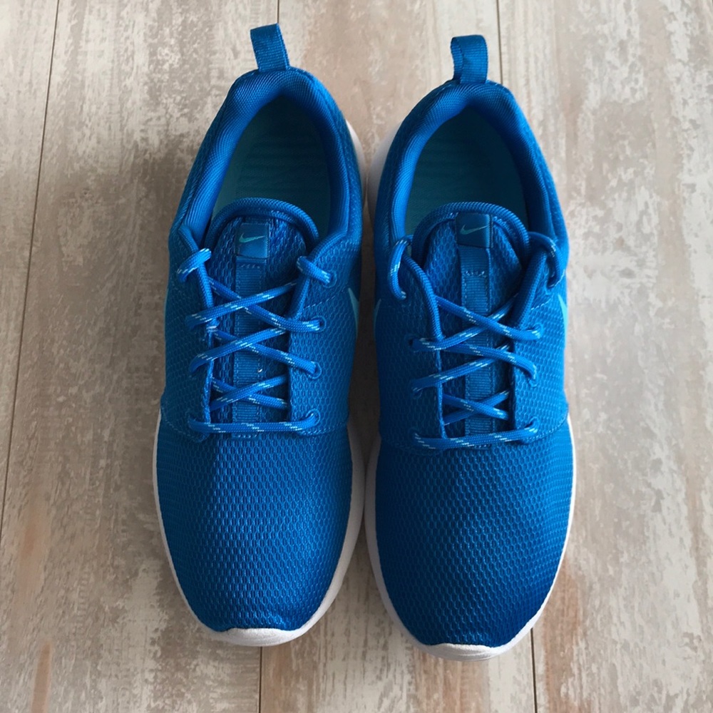 NWT Nike Roshe One electric - Picture 4 of 8